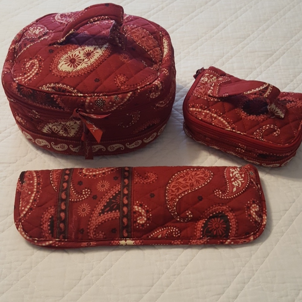 Vera Bradley 3 pc Travel Set